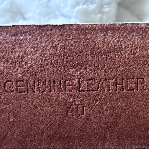 Nike Golf Big Swoosh Leather Belt! - Picture 8 of 10